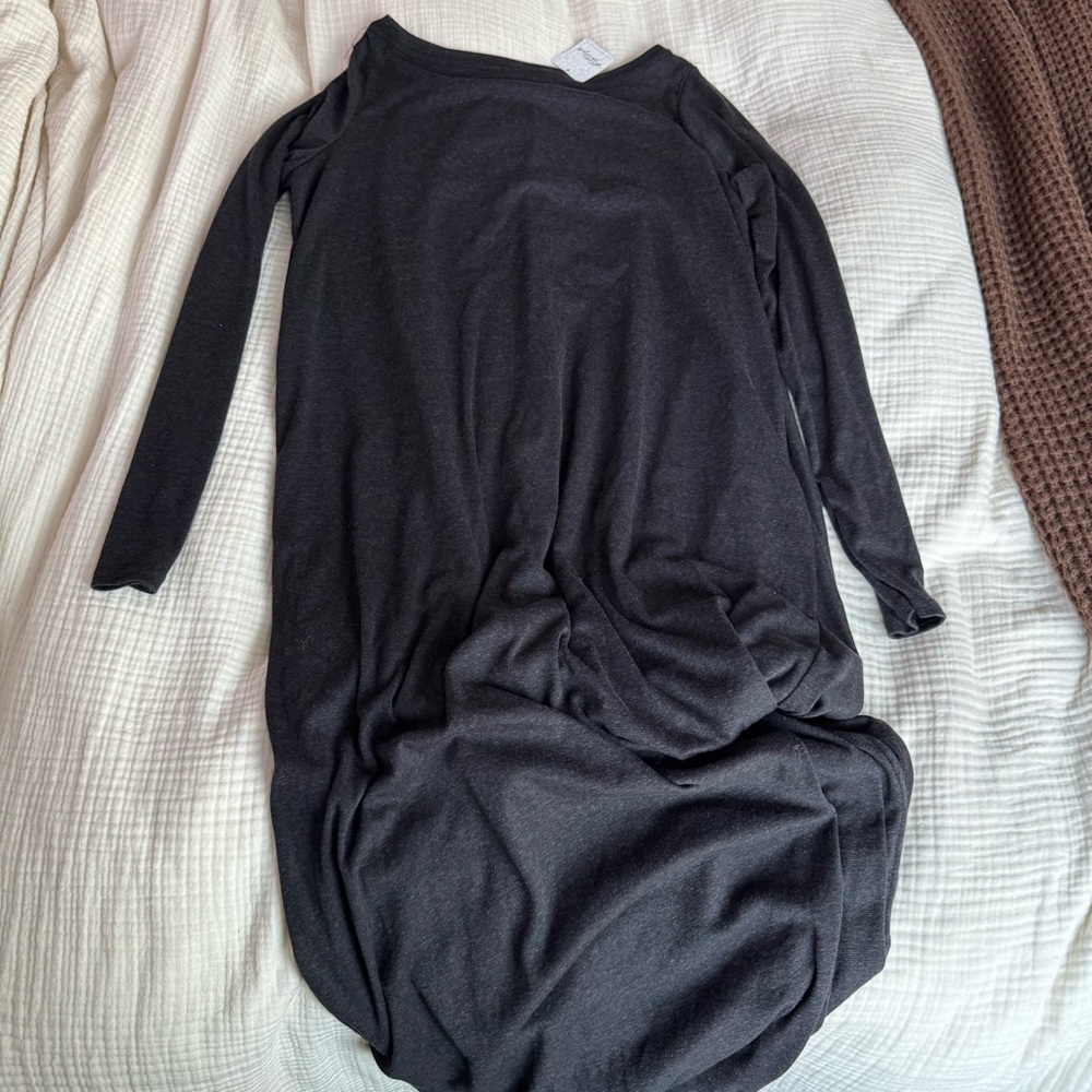 Black Long Sleeve Women’s beach Dress - Casual Essentials